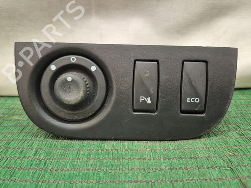 Schakelaar Spiegel DACIA SANDERO II TCe 90 (B8M1, B8MA, B8AC) (90 hp) 28380769