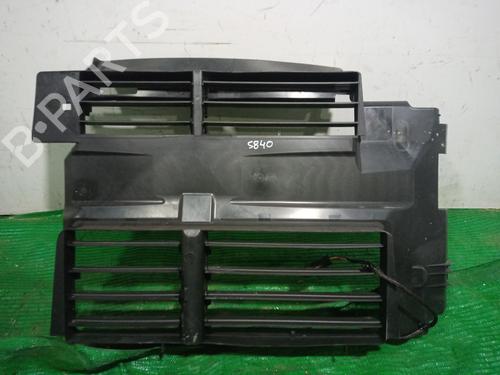 Used Grille AUDI Q3 (8UB, 8UG) 2.0 TDI (140 hp) 29254489