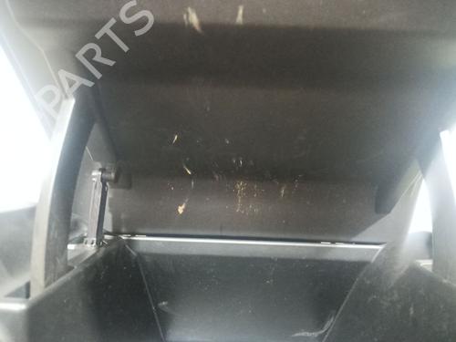 Glove box NISSAN JUKE (F15) 1.6 DIG-T 4x4 | BP23992994C95 
