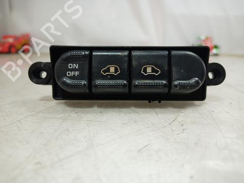 Used Switch CHRYSLER VOYAGER IV (RG, RS) 2.8 CRD (150 hp) 11920122