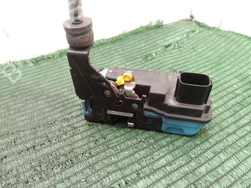 Front right lock VOLVO S60 I (384)  | BP20485571C97 