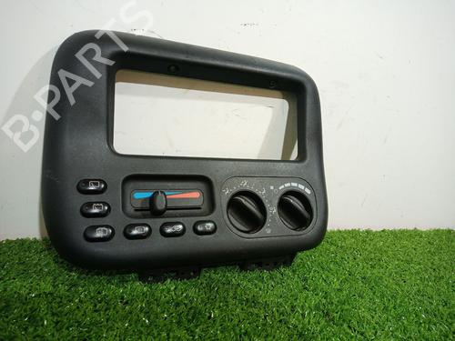 Climate control CHRYSLER VOYAGER / GRAND VOYAGER III (GS_, NS_) 2.0 i | BP17117393I5 