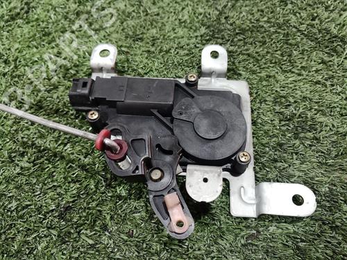 Tailgate lock KIA SORENTO I (JC) 2.5 CRDi 4WD | BP21757861C101 