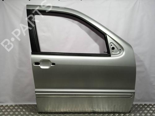 Used Right front door MERCEDES-BENZ M-CLASS (W163) ML 400 CDI (163.128) (250 hp) 9217026