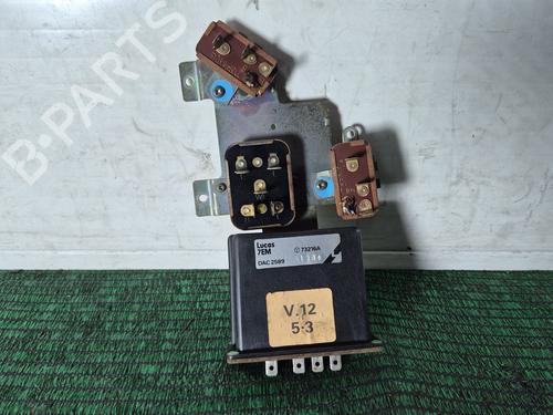 Used Fuse box Fuse box JAGUAR XJ Sovereign V12 (268 hp) 35953157 35953157