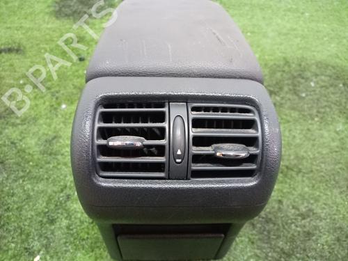 Middle console MERCEDES-BENZ C-CLASS Coupe (CL203) C 200 Kompressor (203.745) | BP17648333I22 