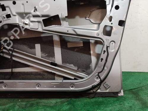 Right front door BMW 5 (E60) 520 i | BP26562727C3 