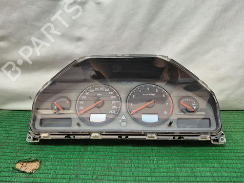 Compteur de vitesse VOLVO S60 I (384) 2.4 (140 hp) 27999550