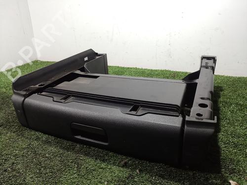 Used Glove box VW TOURAN (1T1, 1T2) 2.0 TDI 16V (140 hp) 19694542
