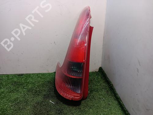 Used Left taillight PEUGEOT 206 SW (2E/K) [2002-2025]  16671729