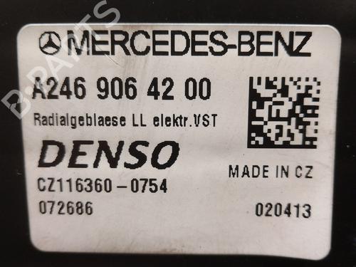 Used Heater blower motor MERCEDES-BENZ B-CLASS Sports Tourer (W246, W242) B 180 CDI (246.200) (109 hp) 18530141