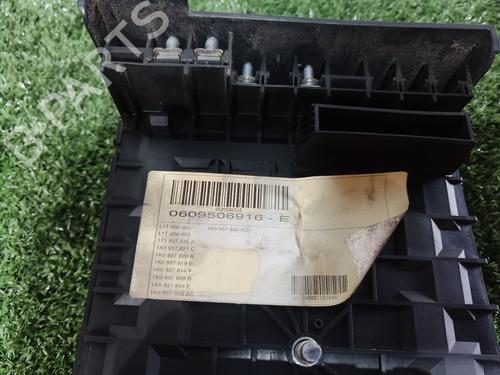 Fuse box VW TOURAN (1T1, 1T2) 2.0 TDI 16V | BP19631355E1 