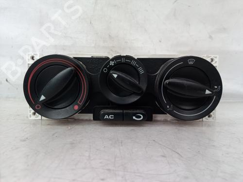 Commande Chauffage SEAT LEON (1M1) 1.6 16 V (105 hp) 10154385