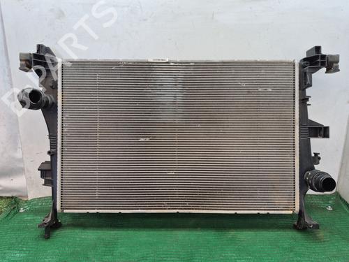 Used Water radiator FIAT 500X (334_) 1.3 D Multijet (334AXH1A) (95 hp) 29122481