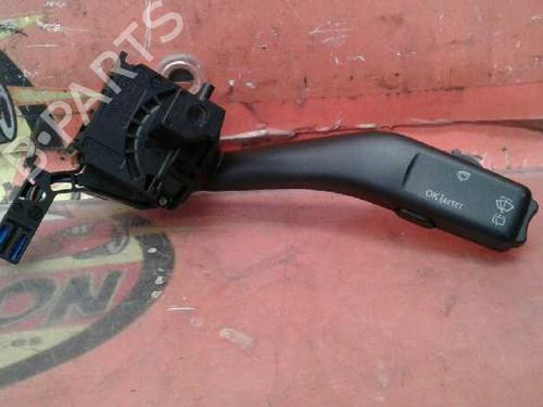 Used Steering column stalk SEAT LEON (1P1) [2005-2013]  7925526