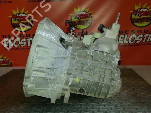 Used Gearbox FORD FOCUS I (DAW, DBW) 2.0 16V (131 hp) 28211300