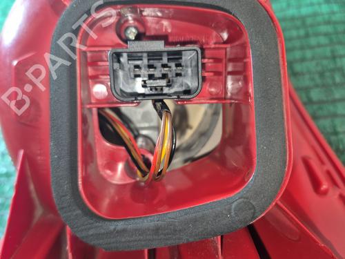 Feu arrière gauche VW PASSAT B6 Variant (3C5) 1.9 TDI | BP30963498C34