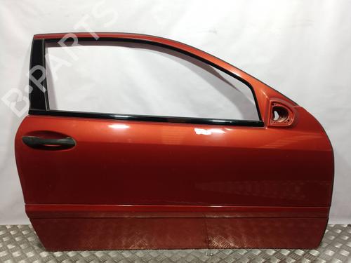 Portier rechts voor MERCEDES-BENZ C-CLASS Coupe (CL203) [2001-2011]  9255970