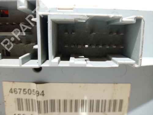 Fuse box FIAT STILO (192_)  | BP7922372E1  - Image 7