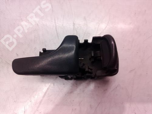Used Front right interior door handle Front right interior door handle NISSAN TERRANO II (R20) 2.7 TDi 4WD (125 hp) 8879067 8879067