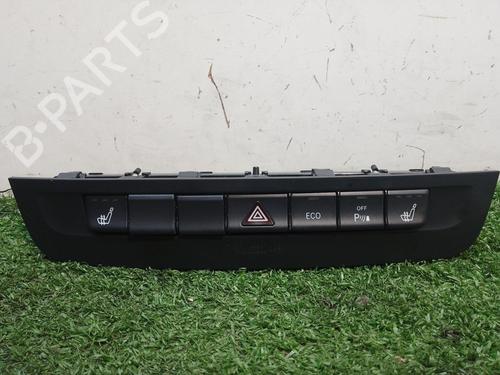Used Switch Switch 18675197 18675197