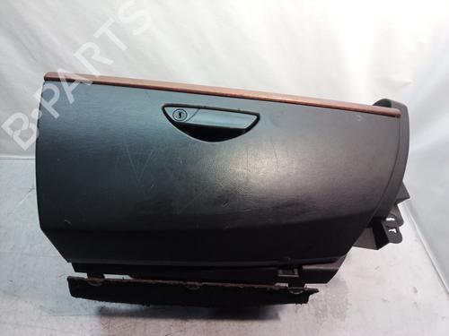 Used Glove box Glove box LANCIA PHEDRA (179_) 3.0 V6 (179.BXD11) (204 hp) 10554351 10554351