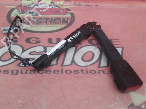 Veiligheidsgordel rechts voor BMW 3 (E90) 320 d (163 hp) 7924235