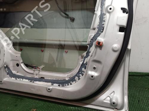 Right front door KIA SPORTAGE II (JE_, KM_) 2.0 CRDi | BP21065292C3