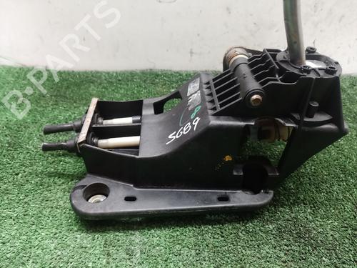 Gear lever CITROËN C3 III (SX) 1.2 PURETECH 82 | BP23094657M90 