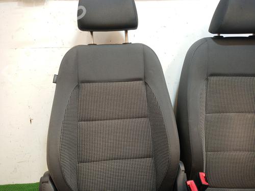 Ensemble sièges VW TOURAN (1T1, 1T2) 2.0 TDI 16V | BP19923847C78 