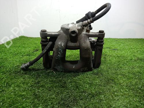 Used Right front brake caliper BMW 1 (E87) 116 i (115 hp) 18013276