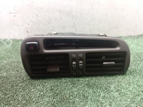 Used Air vent LEXUS GS (_S16_) 300 (JZS160_, JZS160R) (222 hp) 26566760