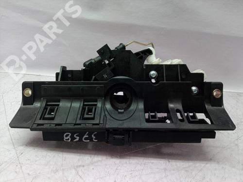 Used Tailgate handle Tailgate handle AUDI ALLROAD C5 (4BH) 2.5 TDI quattro (180 hp) 9214626 9214626