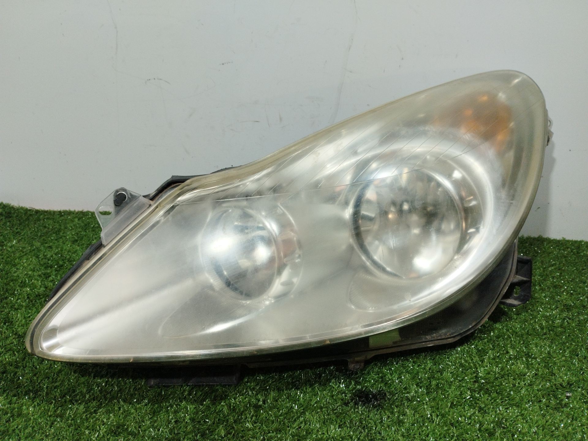 Left headlight OPEL CORSA D (S07) 17378109 | B-Parts