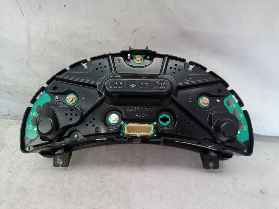 Instrument cluster OPEL CORSA C (X01) 10214832 BParts