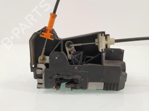 Zamek drzwi przednich prawych OPEL CORSA C (X01) 1.3 CDTI (F08, F68) | BP29911156C97