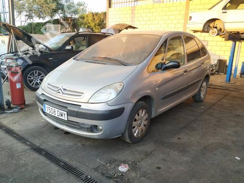 Left front fog light CITROËN XSARA PICASSO (N68) 2.0 HDi | BP10191922C30 