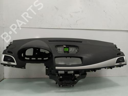 Tableau de bord RENAULT MEGANE III Hatchback (BZ0/1_, B3_) 1.5 dCi (BZ09, BZ0D, BZ1W, BZ29, BZ14) (110 hp) 19259893