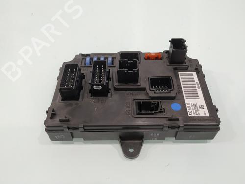 fuse-box-peugeot-407-6d_-2004-2005-2006-2007-2008-2009-2010-2011-32164657 main image