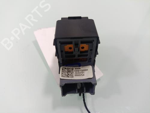 Left rear window switch HYUNDAI BAYON (BC3) | BP38310456I29 - Image 4
