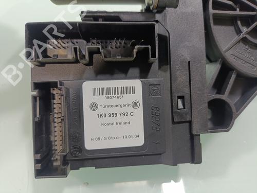 Right front window motor VW GOLF V (1K1) | BP36073404E20 - Image 3