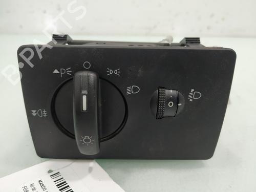 Used Headlight switch FORD FOCUS II (DA_, HCP, DP) [2004-2013]  16410867