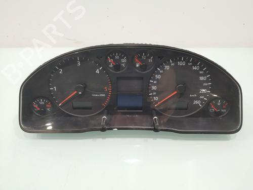 Kombiinstrument AUDI A6 C5 (4B2, 4B4) [1997-2005]  32323394