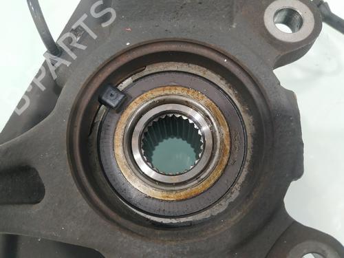 Left front steering knuckle FIAT LINEA (323_, 110_) 1.4 T-Jet (323AXC1A) | BP28196031M25 