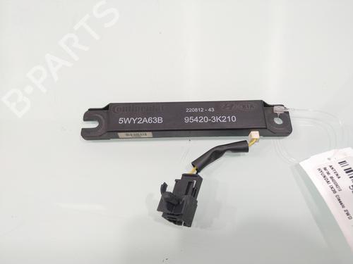 Used Antenna/Base HYUNDAI ix35 (LM, EL, ELH) [2009-2016]  27890569
