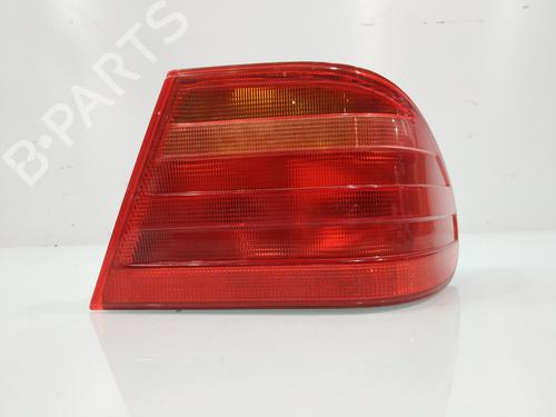 Used Right taillight MERCEDES-BENZ E-CLASS (W210) E 230 (210.037) (150 hp) 31269038