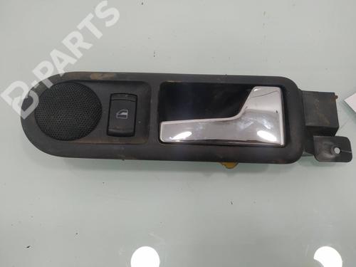 Used Rear right interior door handle Rear right interior door handle VW GOLF IV (1J1) 1.9 TDI (101 hp) 10541049 10541049