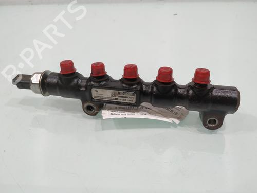 Rampa inyectora PEUGEOT 3008 I MPV (0U_) 1.6 HDi (109 hp) 31686234