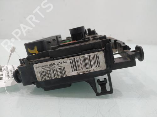 Fuse box CITROËN C5 III (RD_) 1.8 16V (RD6FXC) | BP31909258E1