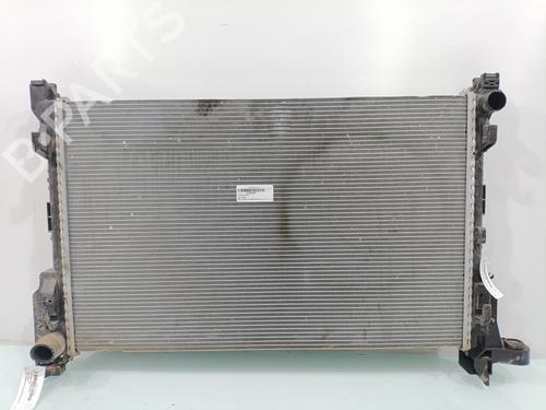 Used Water radiator Water radiator OPEL VIVARO B Van (X82) 1.6 CDTI (05) (125 hp) 32712523 32712523
